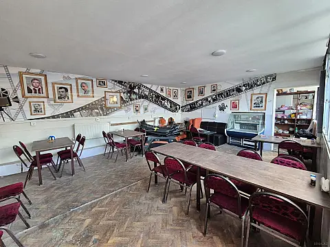 Satılır obyekt 1000 m²