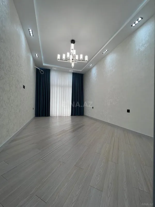 Satılır 2 otaqlı mənzil 80 m²
