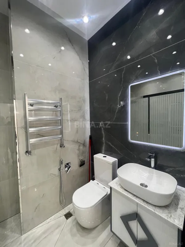 Satılır 2 otaqlı mənzil 80 m²