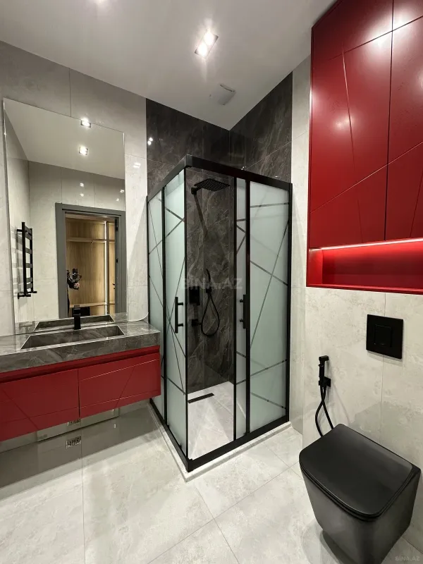 Satılır 5 otaqlı həyət evi 260 m²