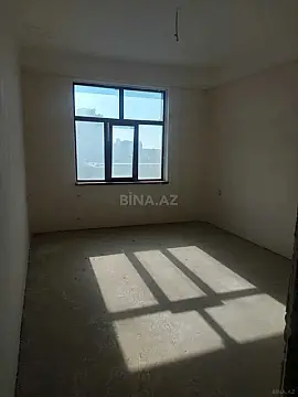 Satılır 4 otaqlı mənzil 175 m²