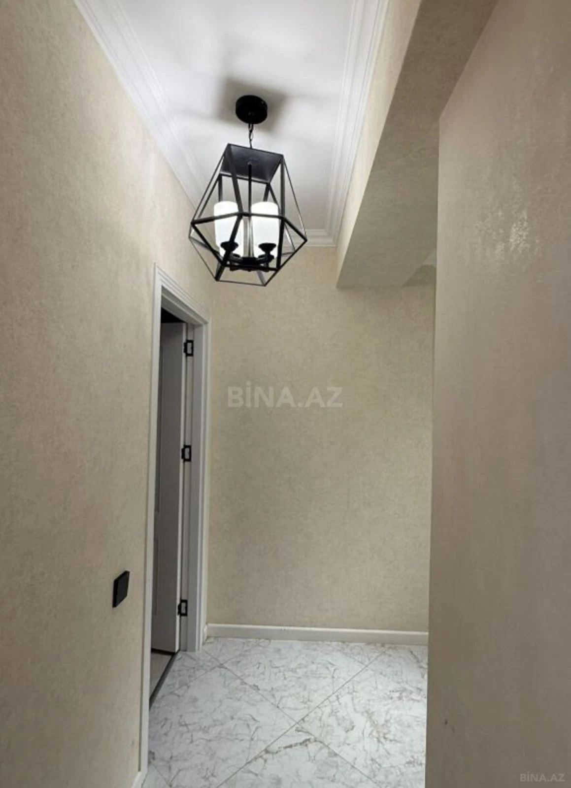 Satılır 3 otaqlı mənzil 130 m²