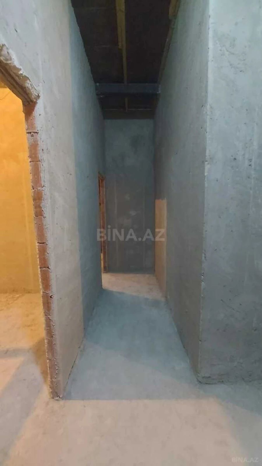 Satılır 3 otaqlı mənzil 170 m²