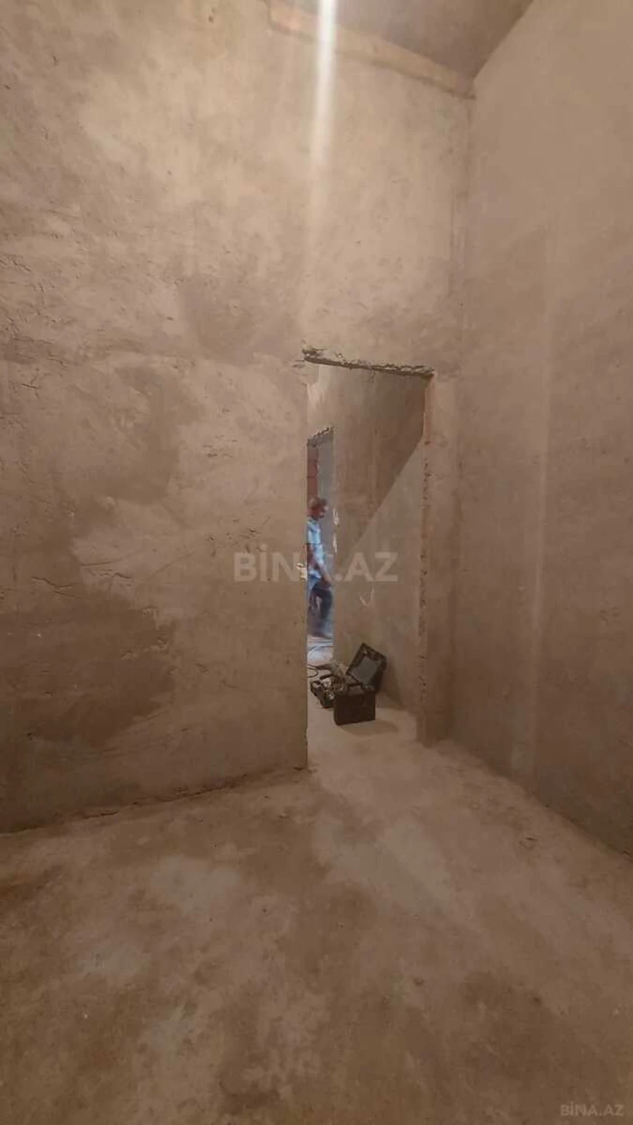 Satılır 3 otaqlı mənzil 170 m²