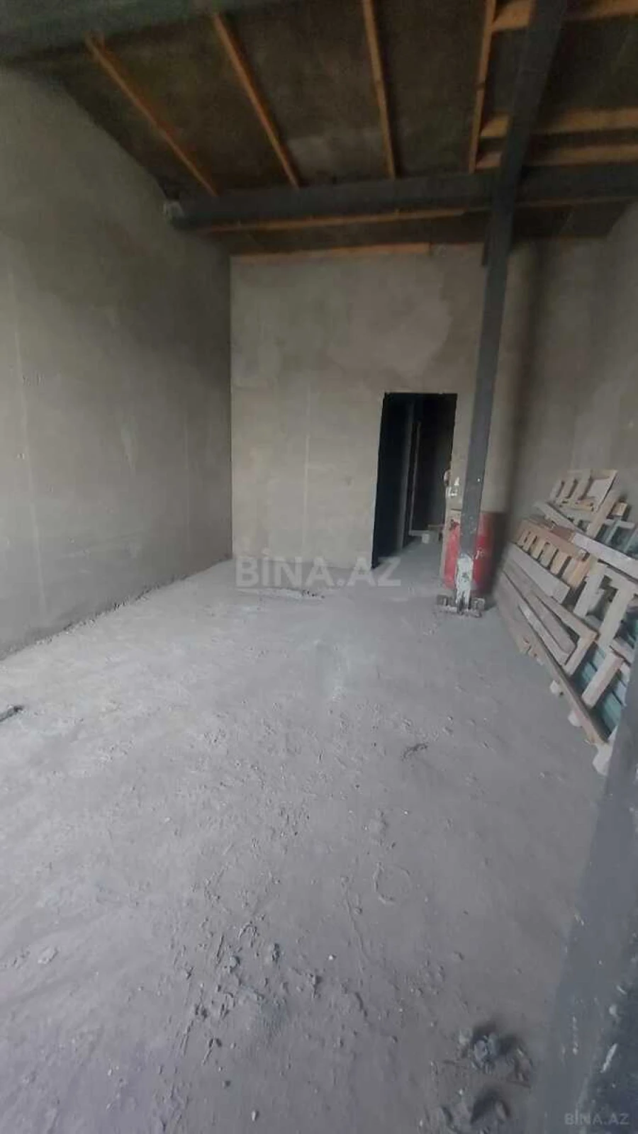 Satılır 3 otaqlı mənzil 170 m²
