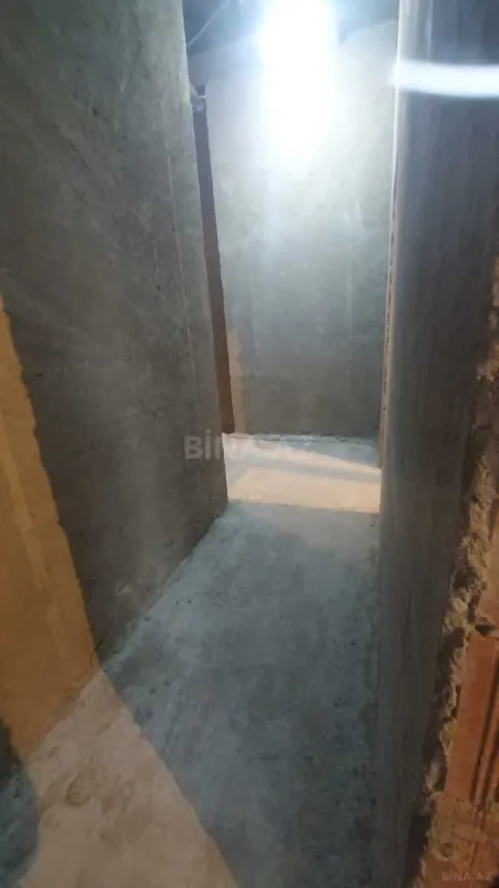 Satılır 3 otaqlı mənzil 170 m²