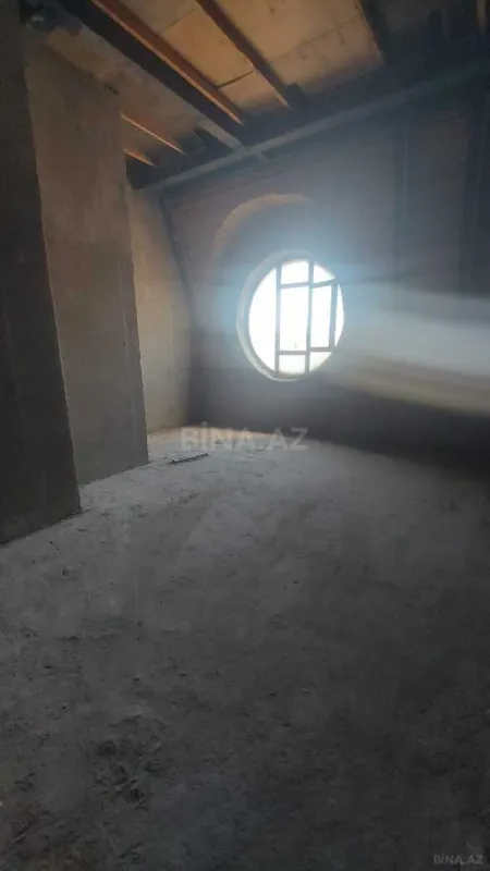 Satılır 3 otaqlı mənzil 170 m²