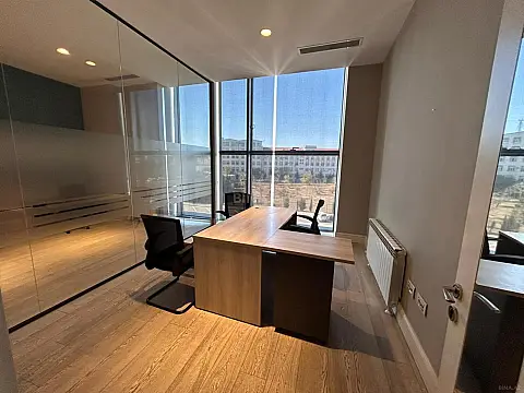 Kirayə verilir 5 otaqlı ofis 175 m²