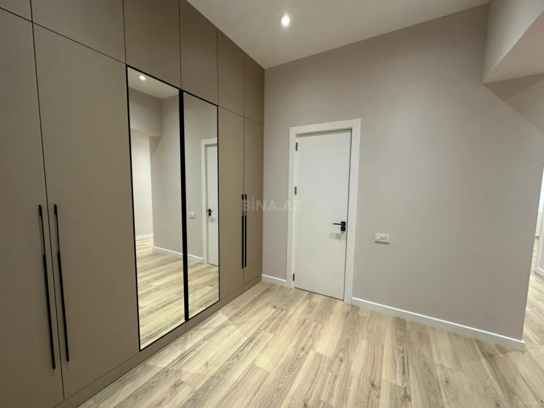 Kirayə verilir 3 otaqlı mənzil 120 m²