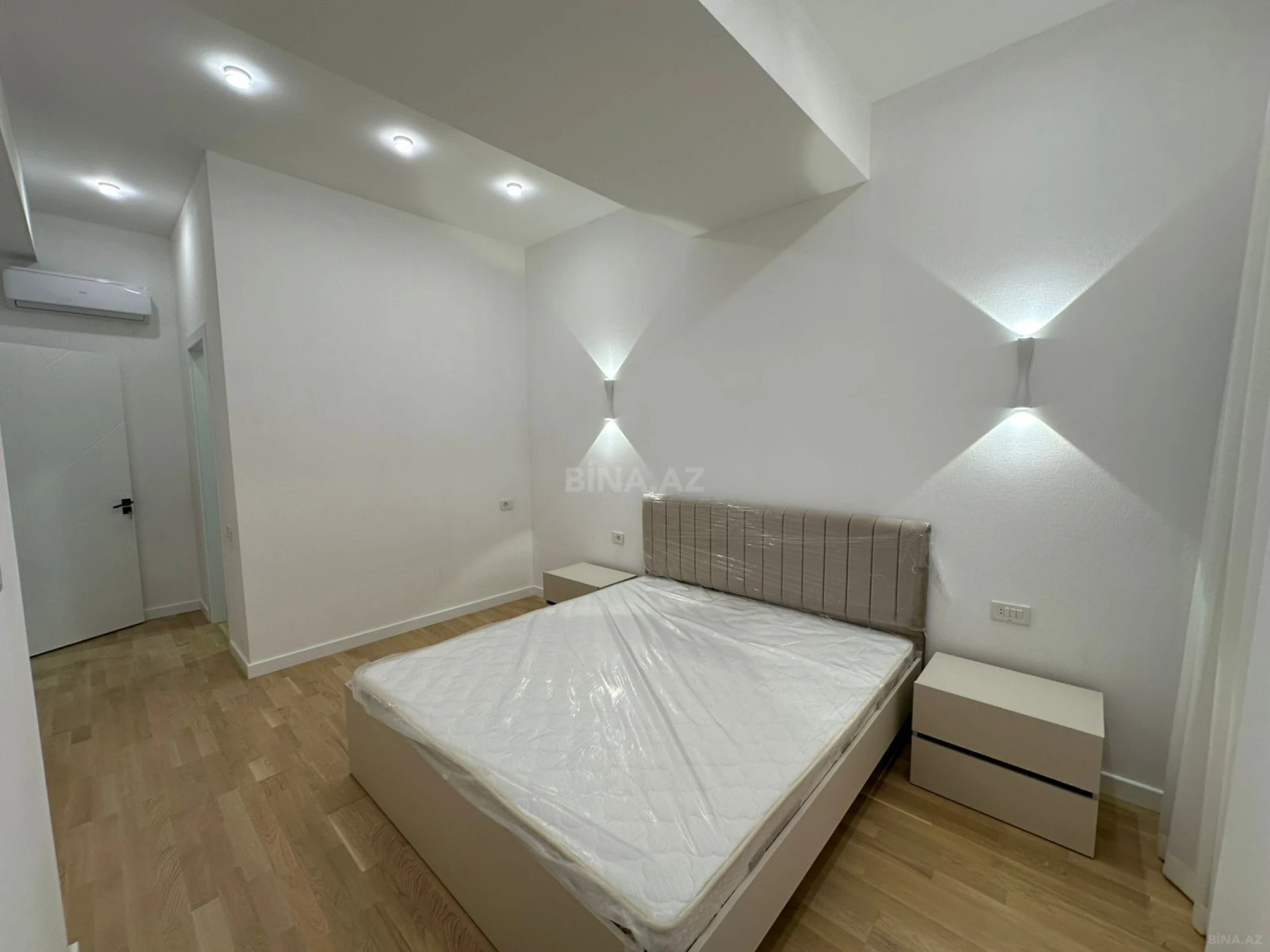 Kirayə verilir 3 otaqlı mənzil 120 m²