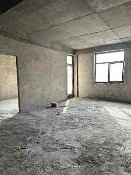 Satılır 3 otaqlı mənzil 167 m²