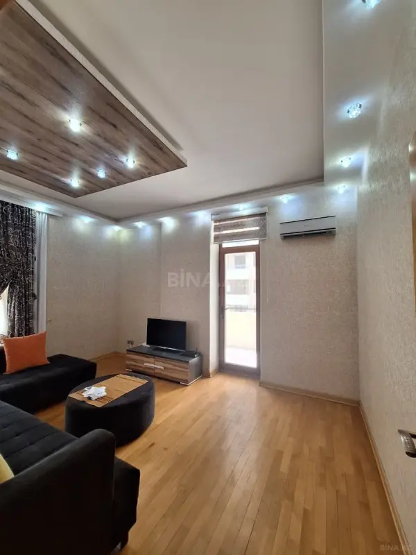 Satılır 2 otaqlı mənzil 91 m²