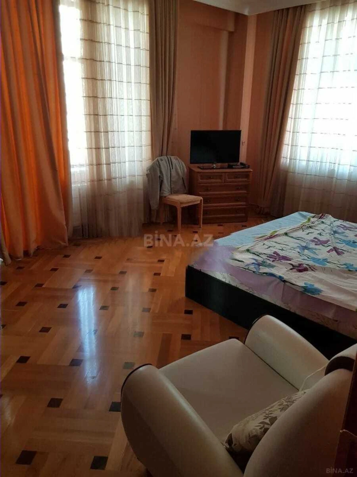 Satılır 3 otaqlı mənzil 100 m²