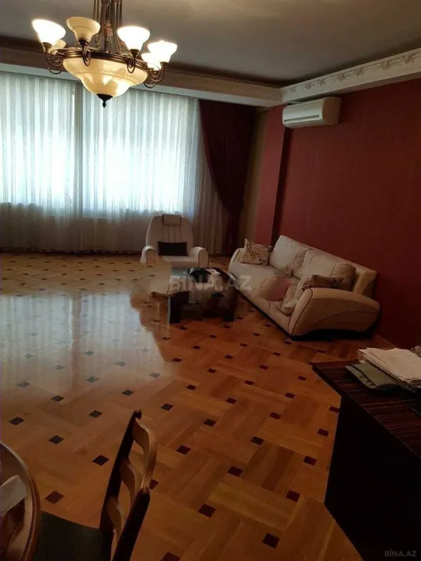 Satılır 3 otaqlı mənzil 100 m²