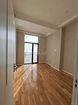 Satılır 3 otaqlı mənzil 147 m²