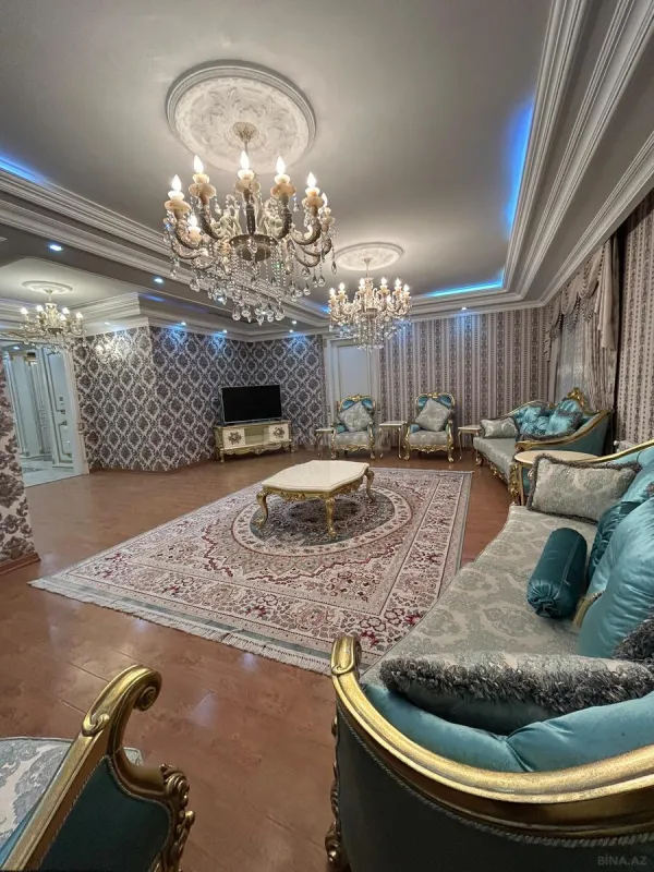 Satılır 6 otaqlı mənzil 540 m²