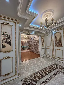 Satılır 6 otaqlı mənzil 540 m²