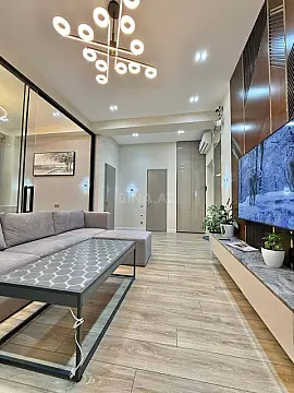 Kirayə verilir 2 otaqlı mənzil 60 m²