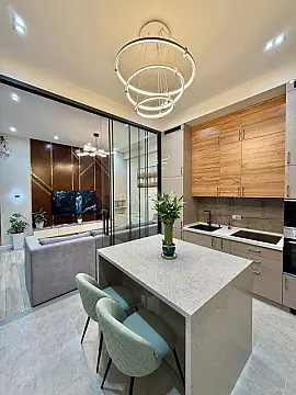 Kirayə verilir 2 otaqlı mənzil 60 m²