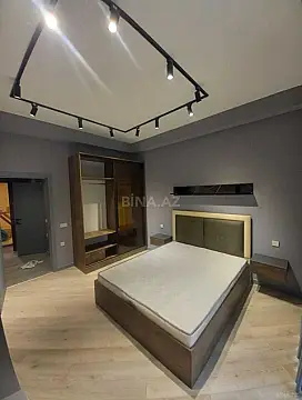 Satılır 2 otaqlı mənzil 70 m²