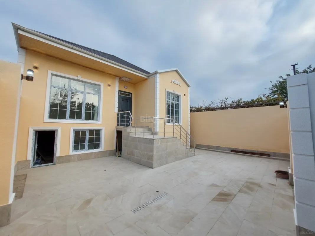 Satılır 4 otaqlı həyət evi 110 m²