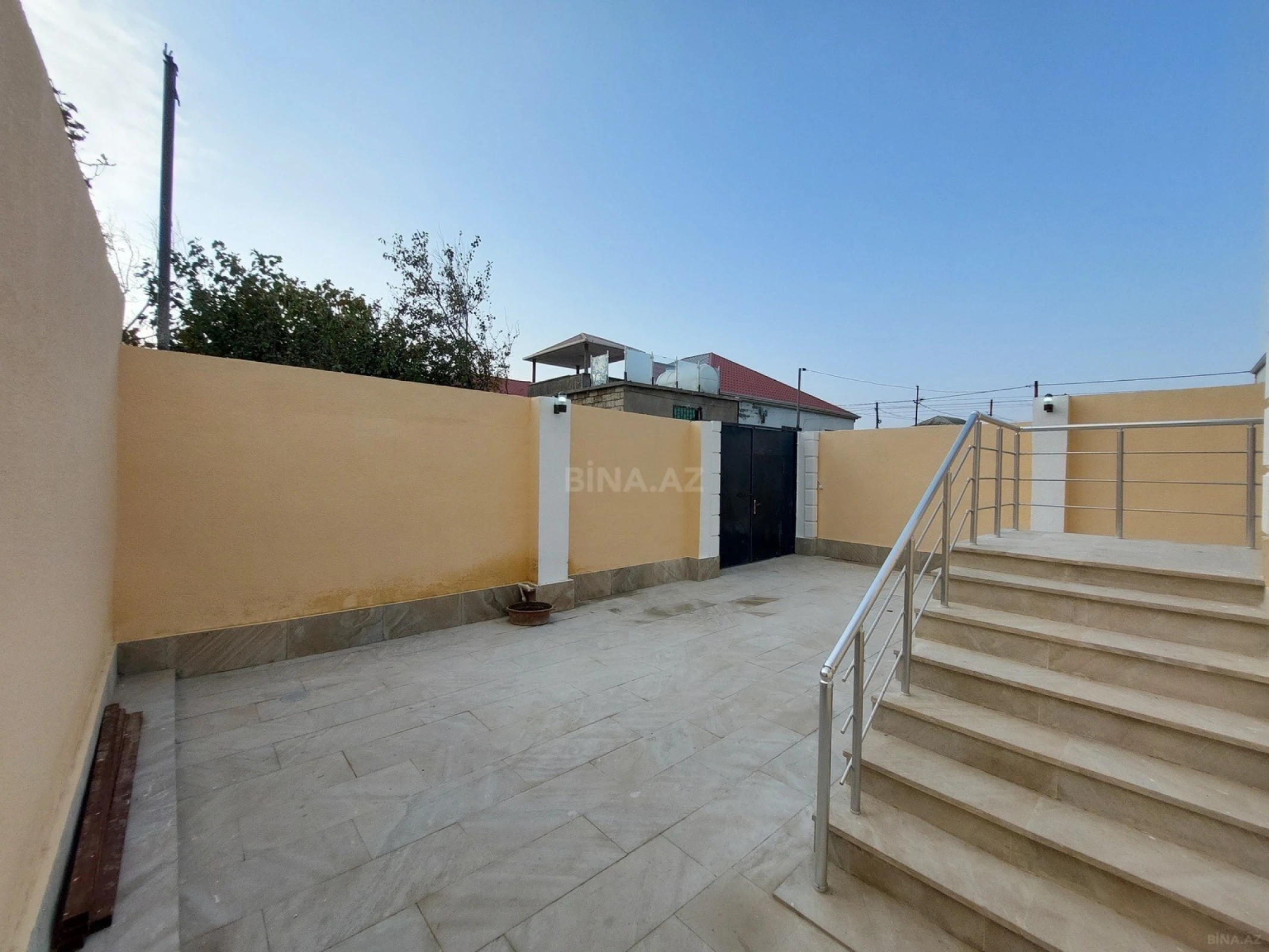 Satılır 4 otaqlı həyət evi 110 m²