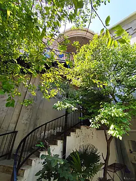 Satılır 11 otaqlı həyət evi 450 m² — Bakı, İnşaatçılar 11 otaq 450.00 m²