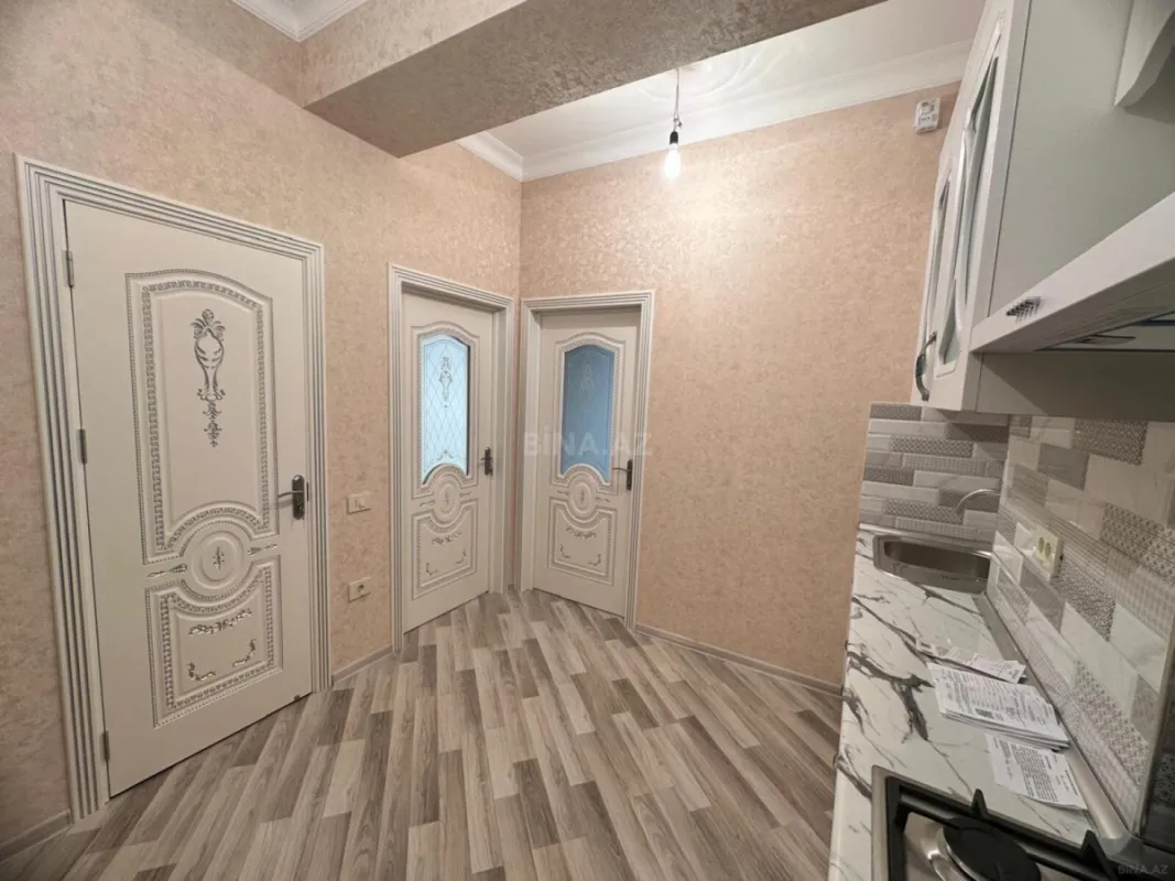 Kirayə verilir 2 otaqlı mənzil 60 m²