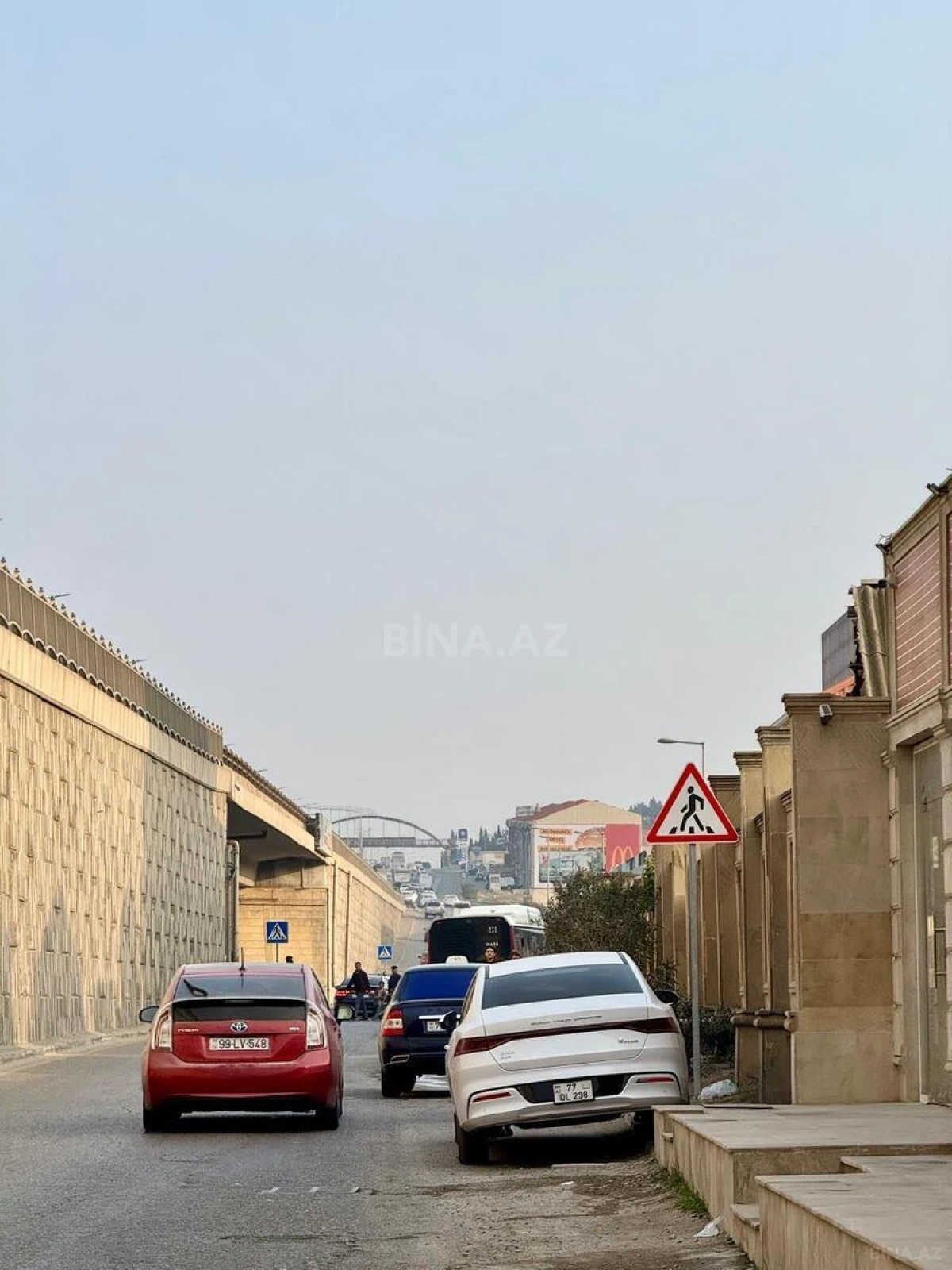 Satılır obyekt 357 m²