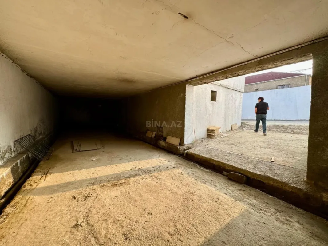 Satılır obyekt 357 m²