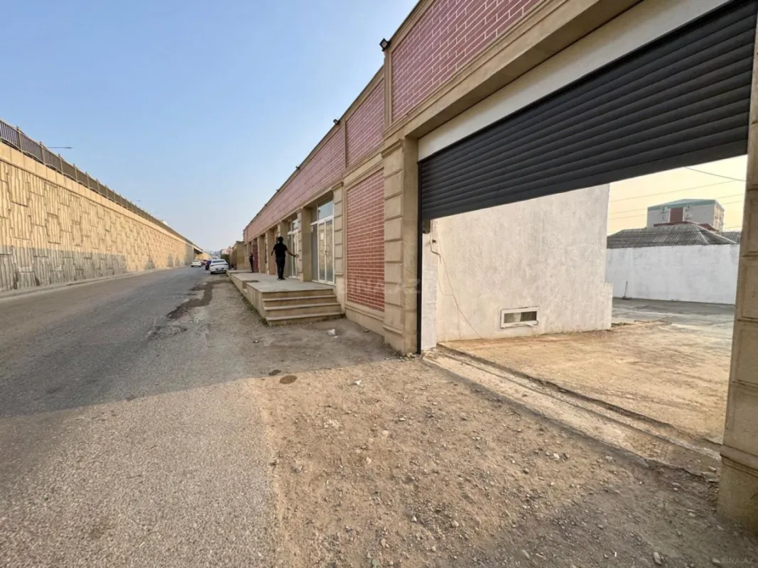 Satılır obyekt 357 m²