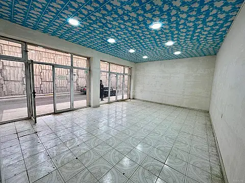 Satılır obyekt 357 m²