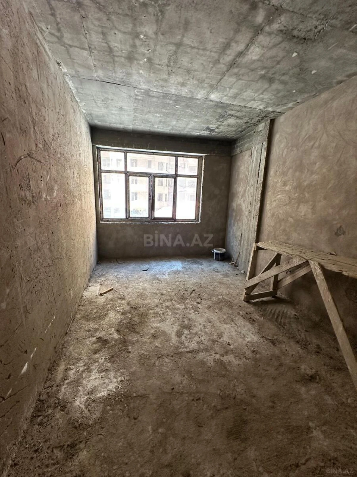 Satılır obyekt 80 m²