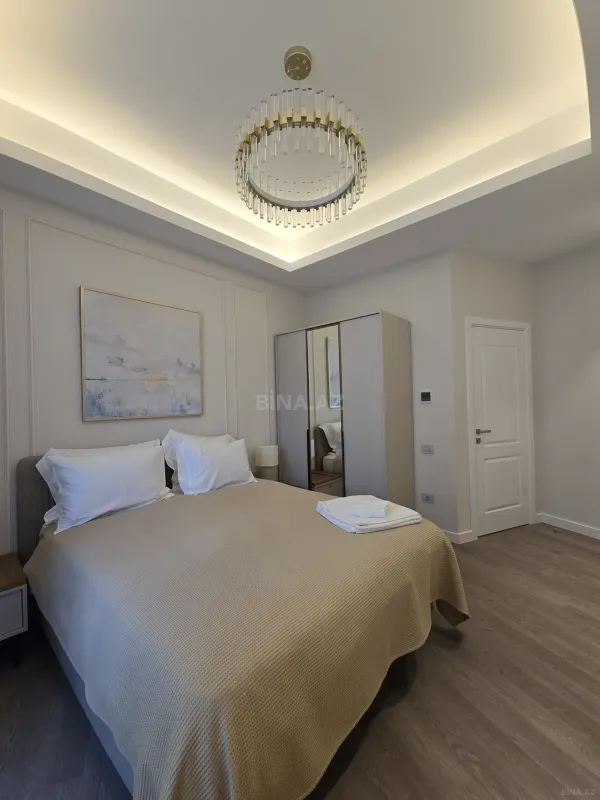 Kirayə verilir 3 otaqlı mənzil 125 m²