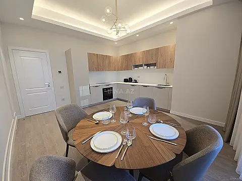 Kirayə verilir 3 otaqlı mənzil 125 m²