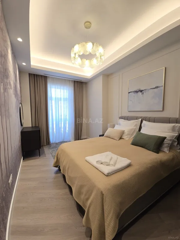 Kirayə verilir 3 otaqlı mənzil 125 m²