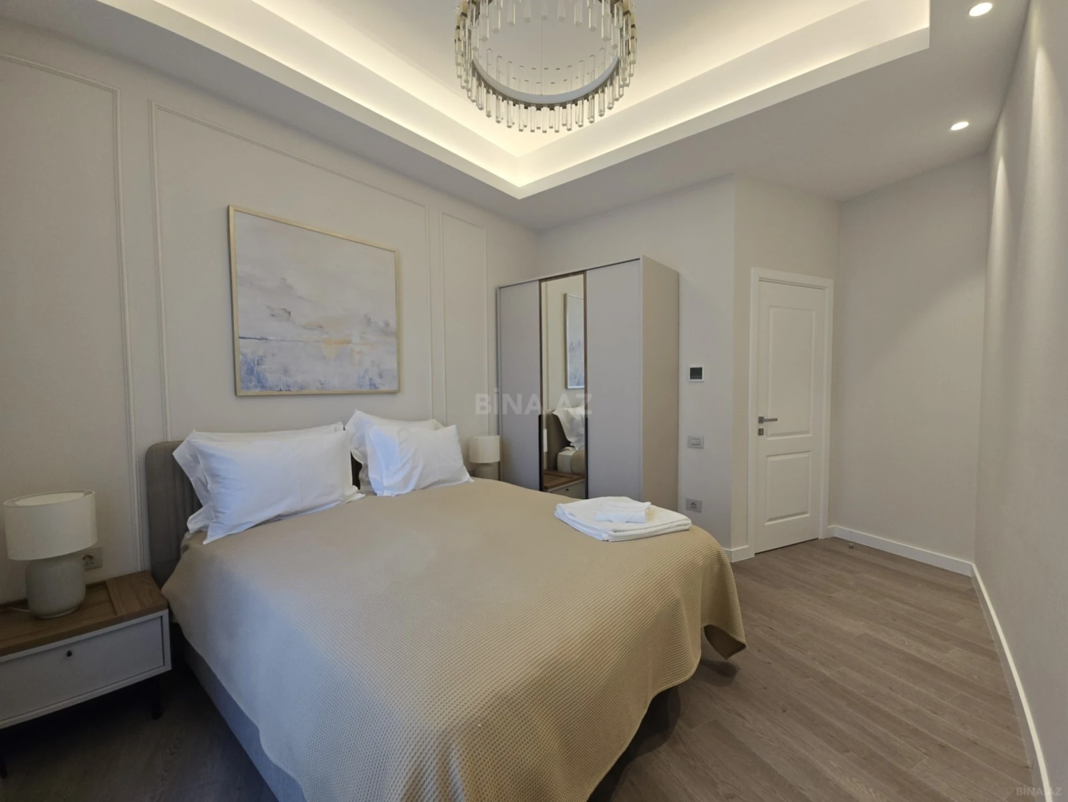 Kirayə verilir 3 otaqlı mənzil 125 m²