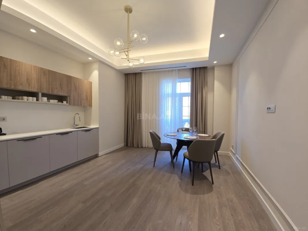 Kirayə verilir 3 otaqlı mənzil 125 m²