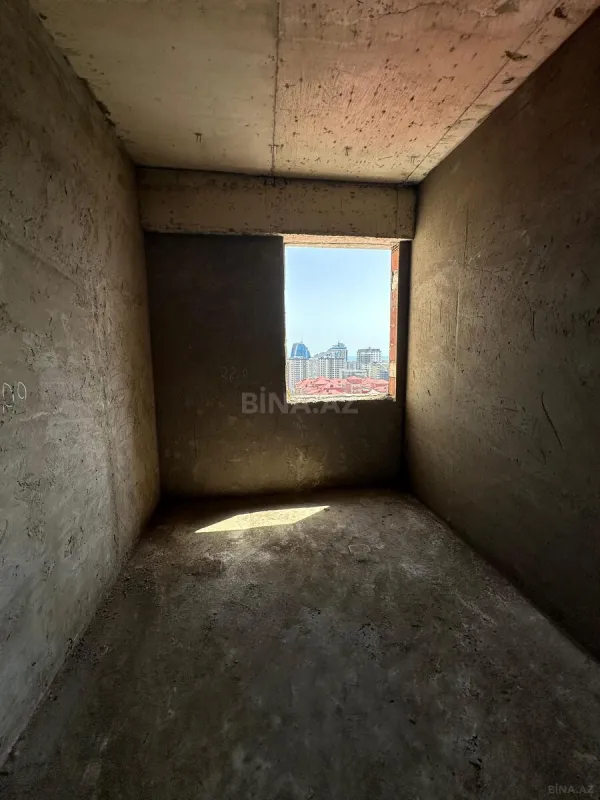 Satılır 2 otaqlı mənzil 70 m²