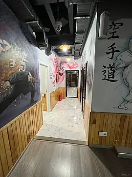 Satılır obyekt 200 m²