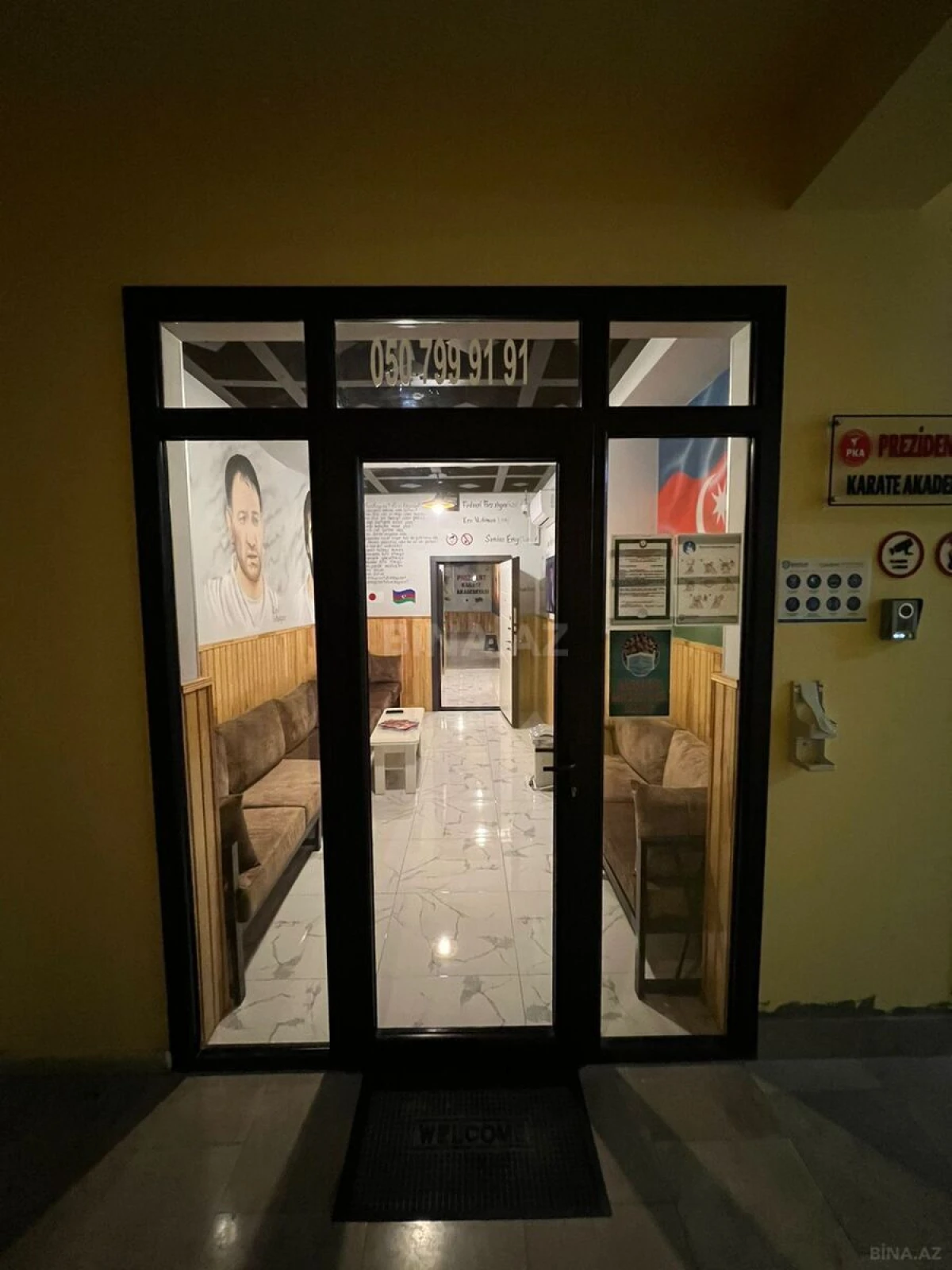 Satılır obyekt 200 m²