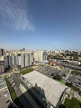 Satılır 2 otaqlı mənzil 93 m²