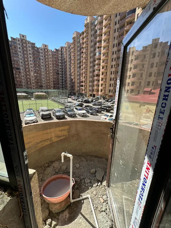 Satılır obyekt 90 m²