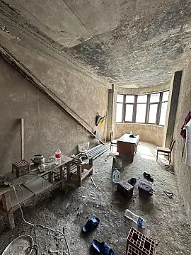 Satılır obyekt 90 m²