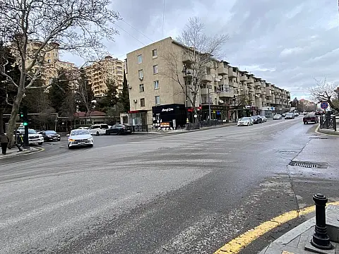 Satılır obyekt 78 m² — Bakı 78.00 m²