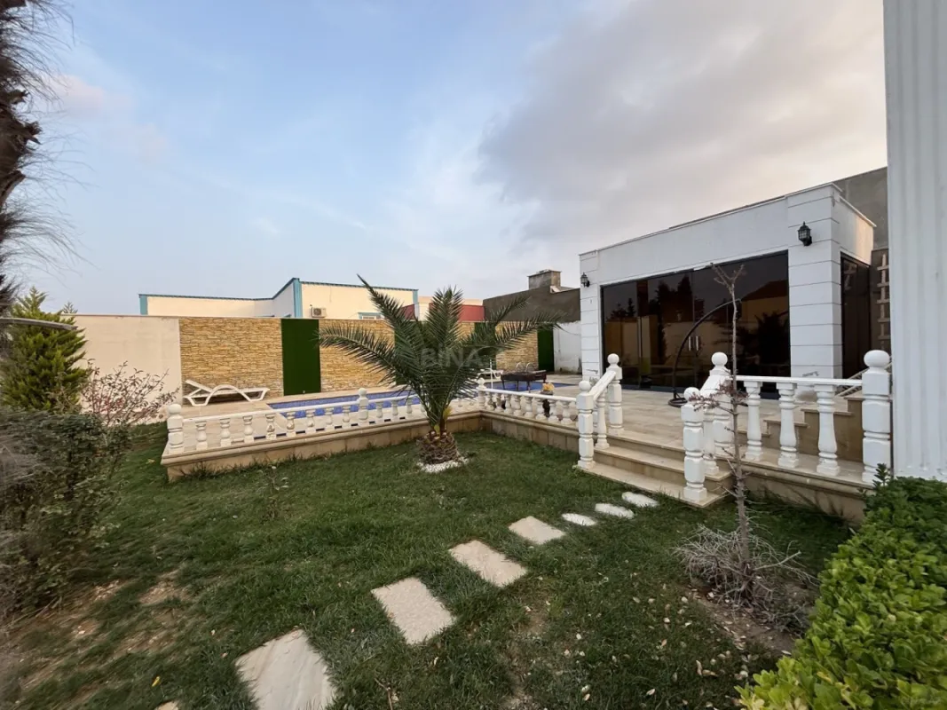 Satılır 4 otaqlı həyət evi 175 m²