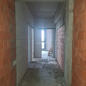 Satılır 2 otaqlı mənzil 88.8 m²