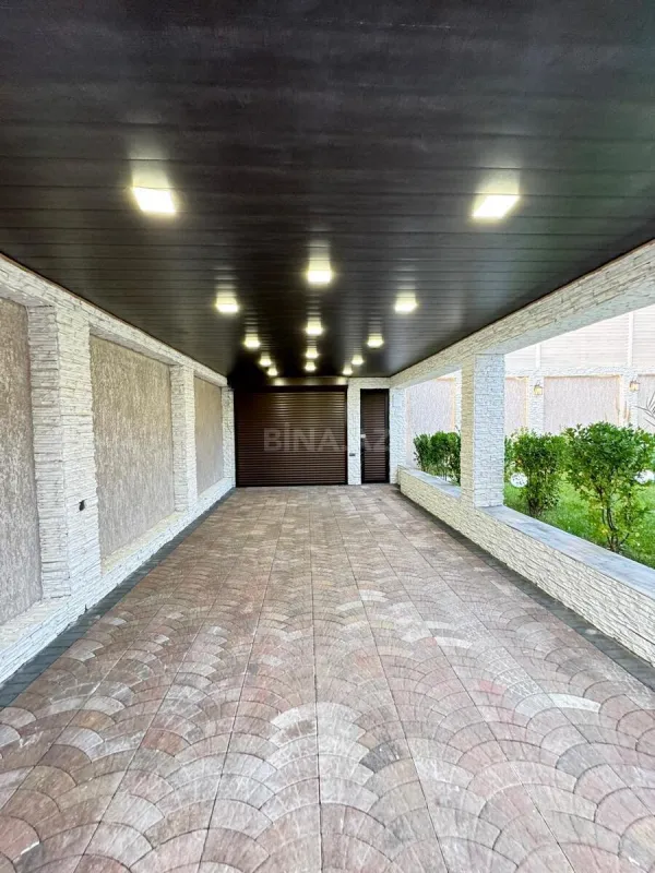 Satılır 5 otaqlı həyət evi 220 m²