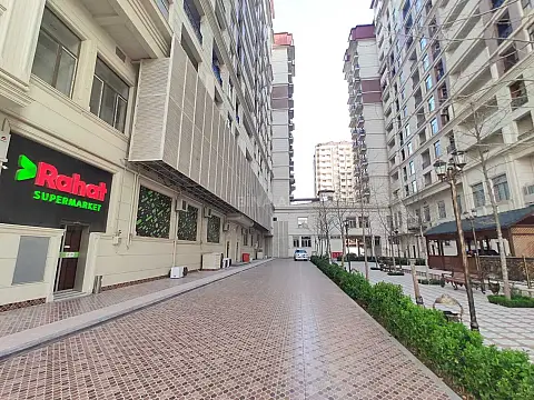 Kirayə verilir 2 otaqlı mənzil 95 m²