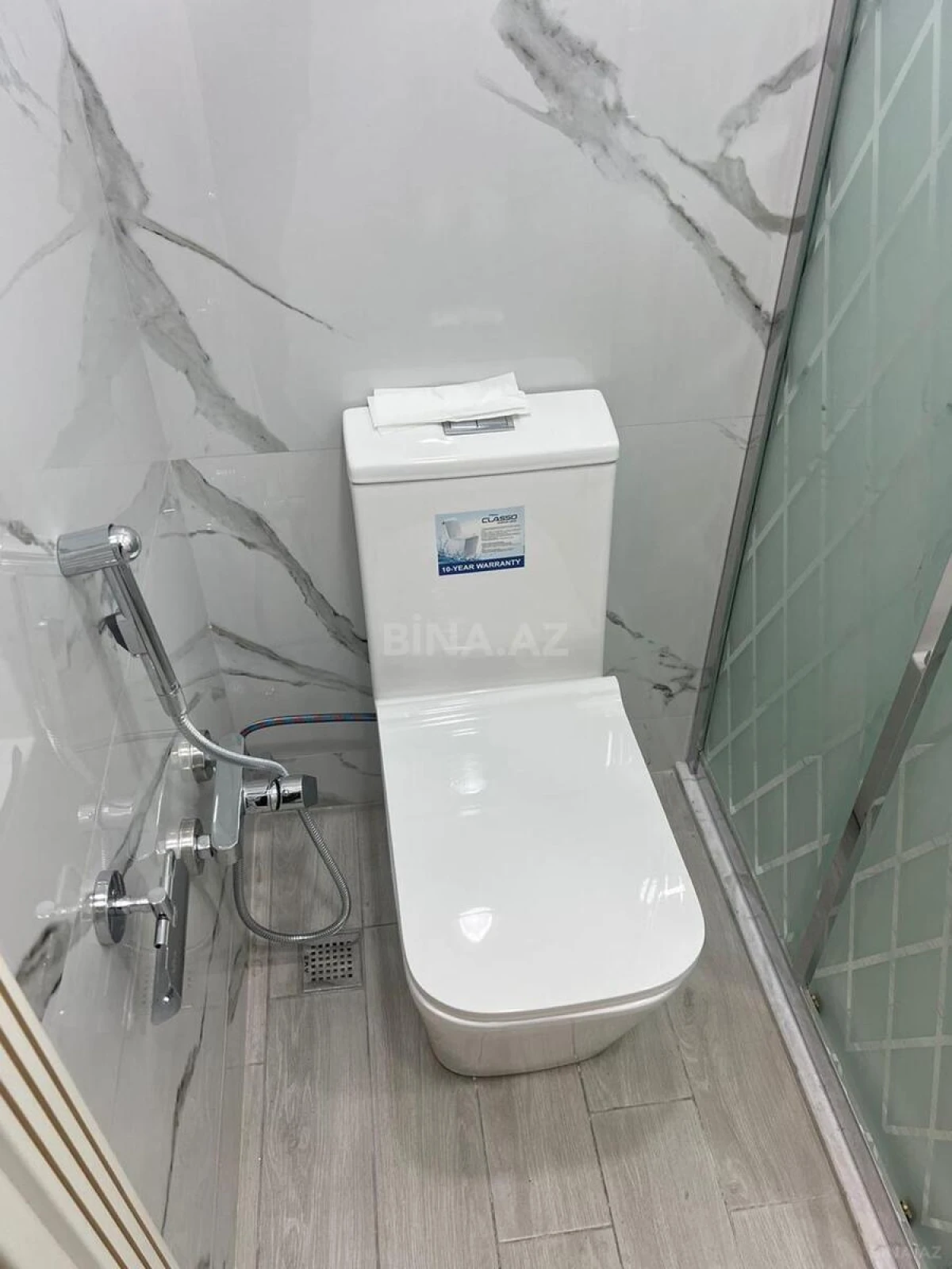 Kirayə verilir 2 otaqlı mənzil 95 m²